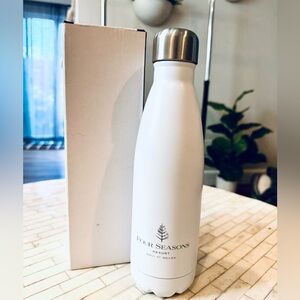 NEW Four Seasons Resort Maui at Wailea White Stainless Steel Water Bottle